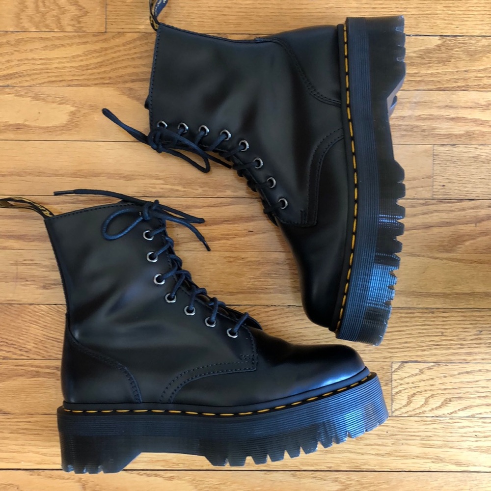 Platform Doc Martens